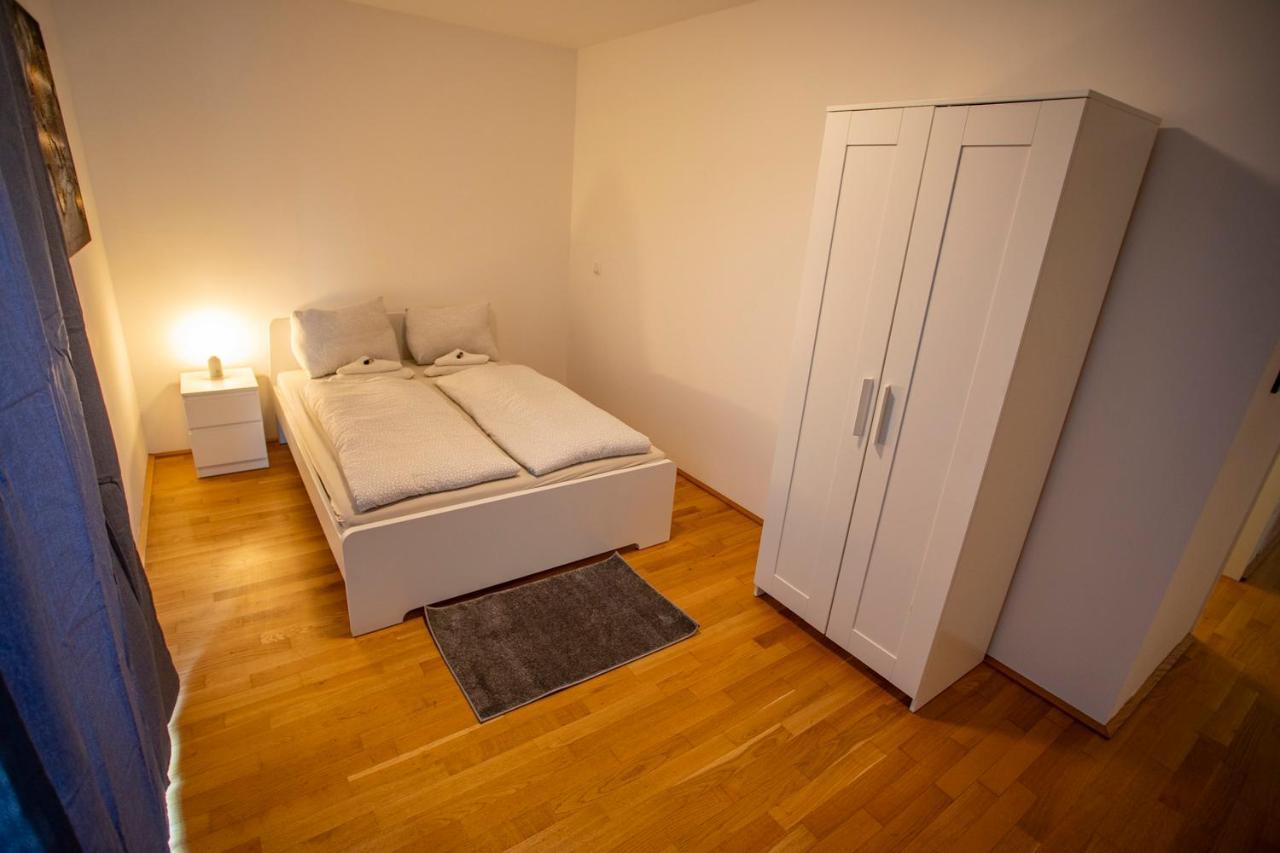 Modern Innsbruck Apartment I Free Parking ภายนอก รูปภาพ